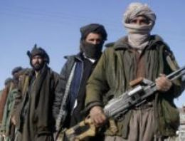 Afganistan'da Taliban yine kan akıttı