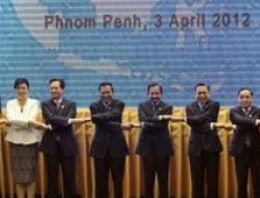 ASEAN birleşmenin yollarını arıyor